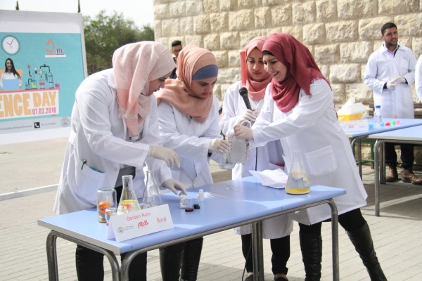 جامعة القدس تنظم اليوم العلمي المفتوح الثاني