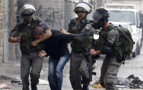 اعتقال فلسطيني عند مدخل محكمة سالم بزعم حيازته قنبلة أنبوبية