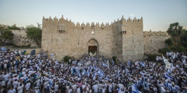 جماعات "الهيكل" تدعو لمسيرة حول أبواب المسجد الأقصى مساء غد