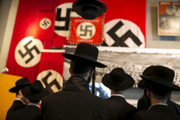 بولندا تؤيد رئيس حكومتها بخصوص محرقة اليهود
