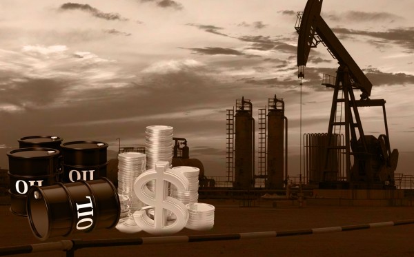 صعود أسعار النفط بسبب الدولار