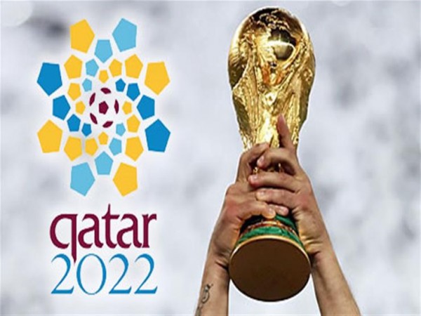 (الفيفا): تنظيم كأس العالم 2022 لن يسحب من قطر