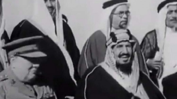 فيديو نادر: عبد العزيز آل سعود يجتمع بونستون تشرشل في مصر