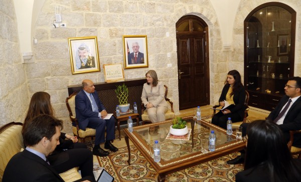 تعاون مشترك بين فلسطين والبنك الأوروبي لإعادة البناء والتنمية
