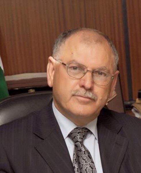 الدكتور أبو عرابي يتسلم غدًا الدكتوراة الفخرية من ماليزيا