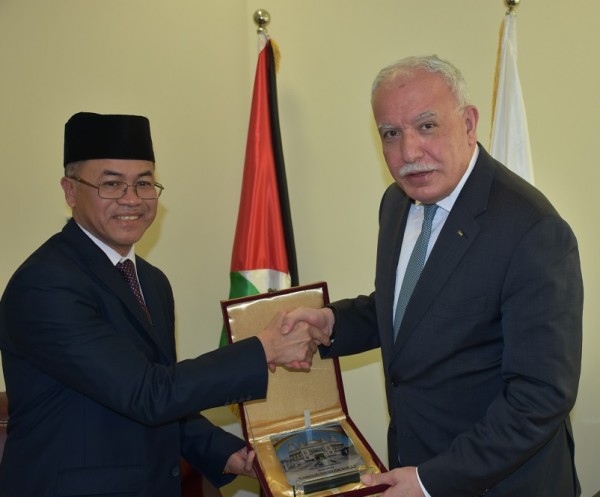 المالكي يستقبل سفير بروناي لدى فلسطين