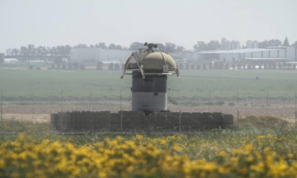 الأبراج العسكرية لقوات الاحتلال تُطلق النار على أراضي المزارعين بخانيونس