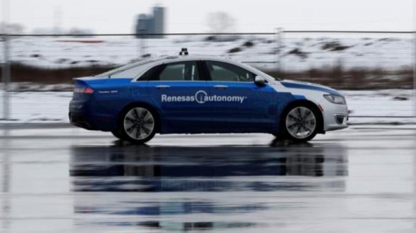 سيارات ذاتية القيادة تتعلم الرؤية وسط الثلوج