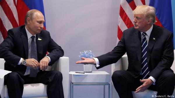مجلس الأمن القومي الأمريكي يطالب ترامب بطرد دبلوماسيي روسيا