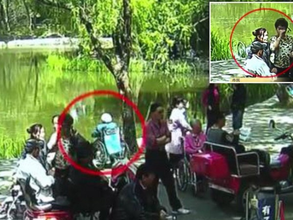 فيديو: شاهد عجوز تجلس على كرسي متحرك تسقط ببركة مياه