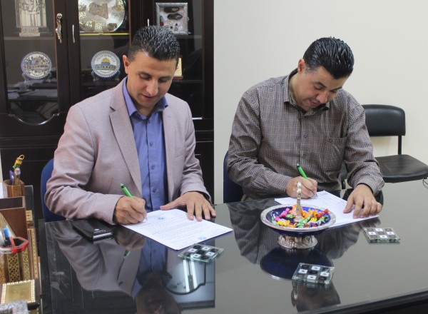 توقيع اتفاقية شراكة بين الفلسطينية لإسناد الطلبة ومركز مدارات بنابلس