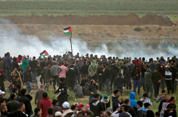 مجلة أمريكية: لهذه الأسباب يقتل الجيش الإسرائيلي المتظاهرين بغزة