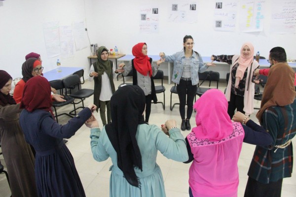 جمعية التنمية المجتمعية في كلية فلسطين الاهلية الجامعية تنظم سلسلة تدريبات