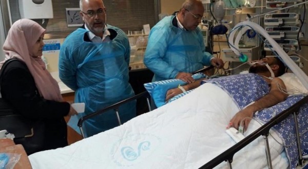 نواب عرب بالكنيست يزورون الصحفي أبو حسين بمستشفى (تل هاشومير)