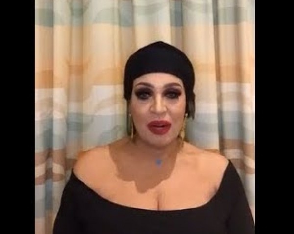 فيفي عبده تثير ضجة بإعلانها عن برنامجها الديني بفستان عاري   9998887879