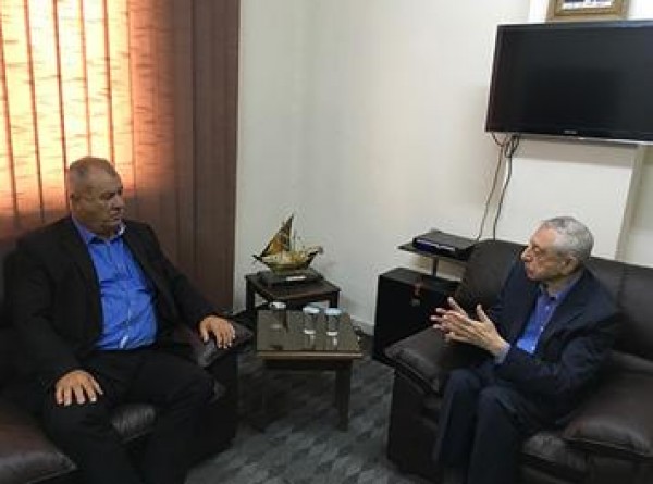 حواتمة يجتمع مع محمد بركة رئيس الهيئة العربية العليا