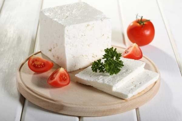 الجبنة البيضاء لعظام قوية وهضم سليم