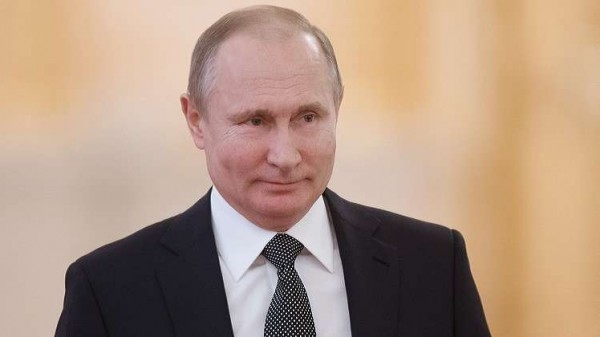 بوتين: غزو القطبين الشمالي والجنوبي يحظى بأولوية لدى موسكو