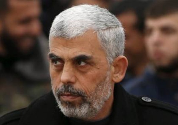 صحيفة إسرائيلية تَرُد على شروط قائد حماس بغزة بشأن مسيرات العودة