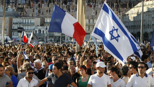 رئيس الحكومة الفرنسية يلغي زيارته إلى إسرائيل