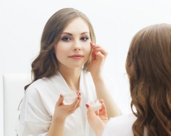 صور: علاجات تجميلية لعروس مشرقة