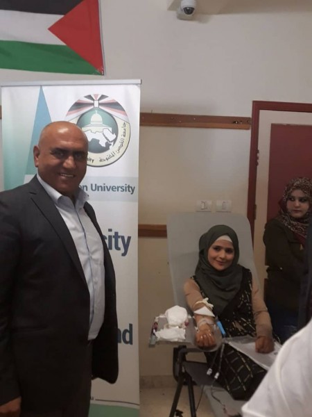 "السحيباني"يشيد بجهود جمعيات الهلال الأحمر والصليب الأحمر العربية في حملتها للتبرع بالدم
