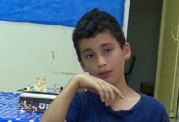 طفل إسرائيلي يثير الجدل: الفلسطينيون يطلقون الصواريخ لأننا سرقنا أرضهم