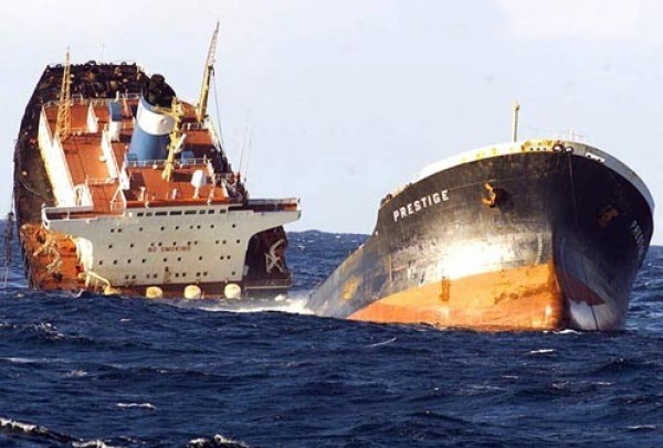 غرق سفينة شحن تركية قبالة كرواتيا واجلاء طاقمها