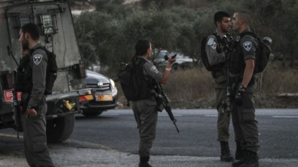 إلقاء قنبلة أنبوبية على قوة من شرطة الحدود الاسرائيلية قرب الحرم الابراهيمي