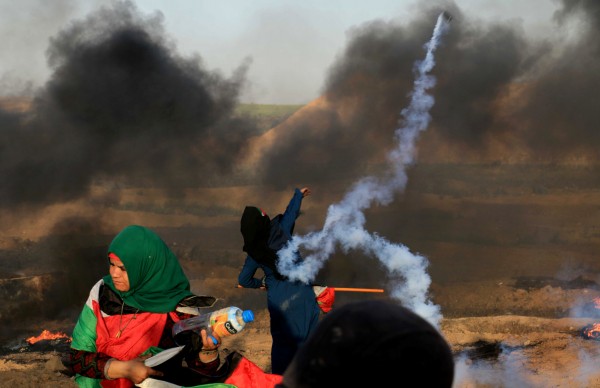 شاهد: 206 إصابة في جمعة (الوفاء للجرحى) على الحدود الشرقية لقطاع غزة