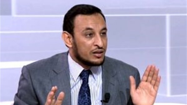 رمضان عبدالرازق يحذر: نشر الشائعات يدخل صاحبه النار 70 سنة