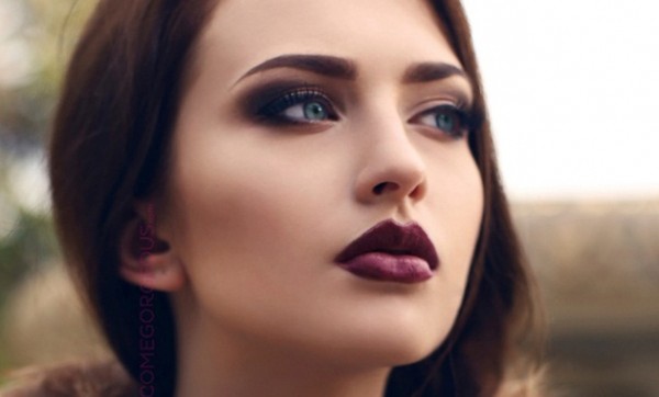 لا تضعي أحمر الشفاه الصاخب قبل معرفة الشروط التالية