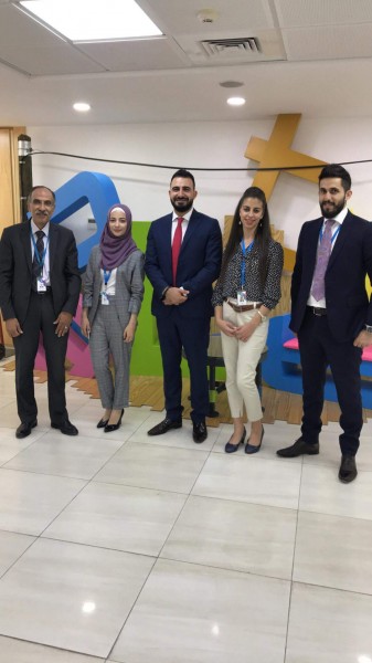 تنصيب طالبتين من النجاح مدير العلاقات العامة ومنصب مدير الادارة الفنية ببرنامج تميزيتولو