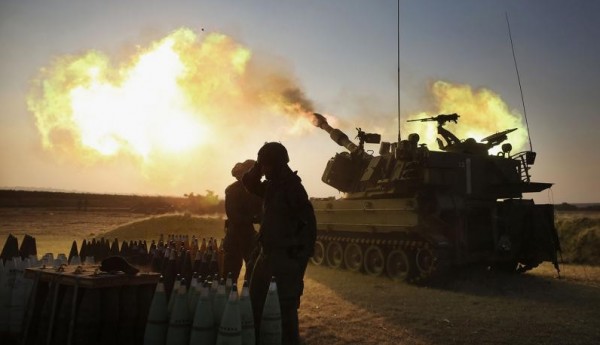 فيديو: طائرات ومدفعية الاحتلال تقصف شمال قطاع غزة