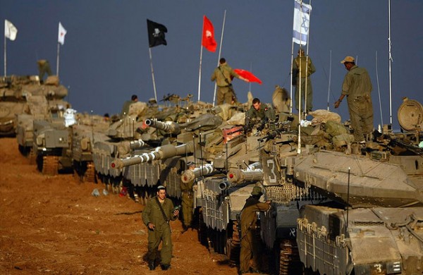 القناة 12: الجيش الإسرائيلي مستعد الآن لأي أمر بشن عملية عسكرية بغزة
