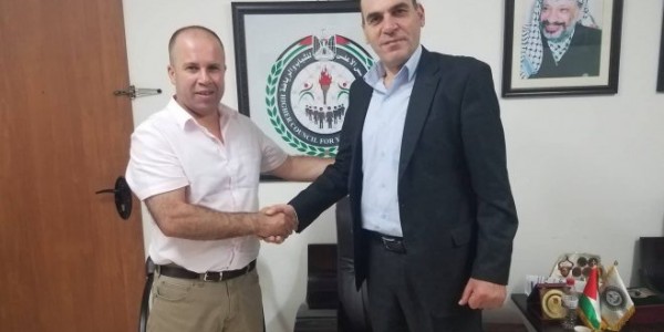 الوزير القدومي يستقبل وفدا من النادي الفلسطيني الأمريكي