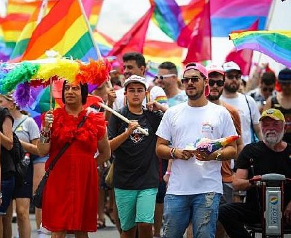 مثليو الجنس في إسرائيل يُعلنون الحرب على نتنياهو والكنيست