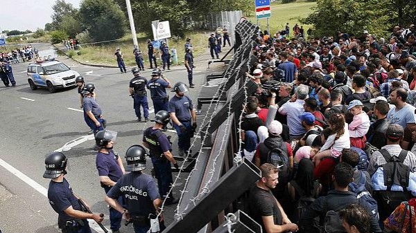 المجر تُعلن انسحابها من الميثاق العالمي للهجرة
