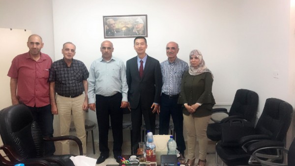الاتحاد العام لعمال فلسطين يستقبل السفير الصيني بمقر الاتحاد المركزي برام الله