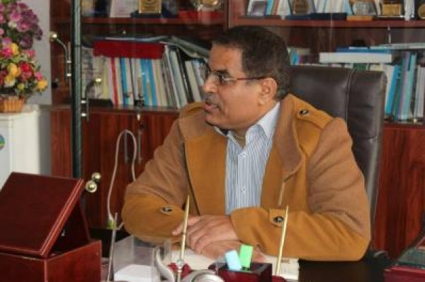رئيس جامعة صنعاء يوجه بإنصاف 48 طالباً من المتقدمين بالطب البشري