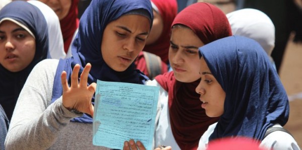 طالبة مصرية تقتل أمها بعد معايرتها بنتيجة الثانوية العامة