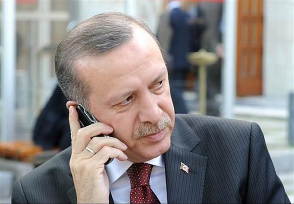 خلال اتصال هاتفي.. أردوغان يهنئ عهد التميمي على شجاعتها وصمودها