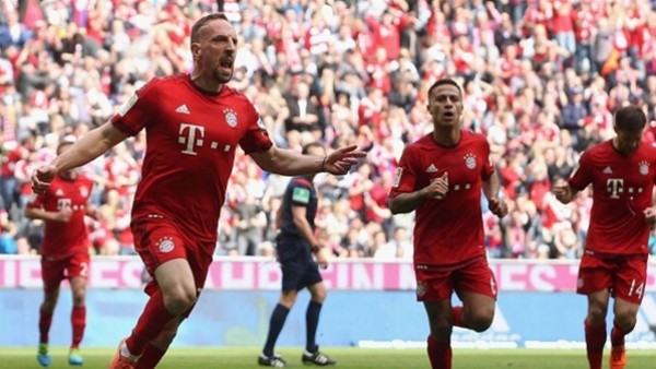 فيديو: بايرن يسجل خماسية في مرمى اينتراخت فرانكفورت ويحتفظ بكأس السوبر