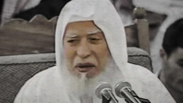 درّس 50 عاماً في المسجد النبوي.. وفاة الشيخ أبوبكر الجزائري