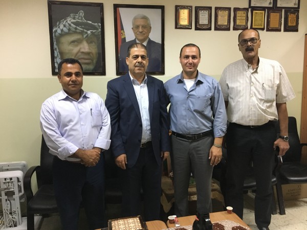 نائب محافظ محافظة طولكرم يتفقد مدرسة طولكرم المهنية