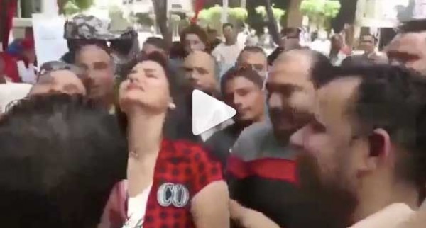 فيديو: سما المصري عن تجمهر الشباب حولها "دا احلي تحرش بحياتي"
