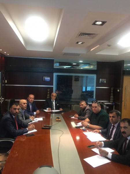 رئيس مجلس إدارة "الشركة الأهلية للتأمين" يجتمع مع وفد من وكلاء الشركة في غزة
