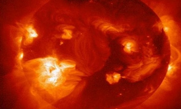 وكالة الفضاء الأوروبية تُحذر: عاصفة شمسية مُدمرة قادمة على كوكب الأرض
