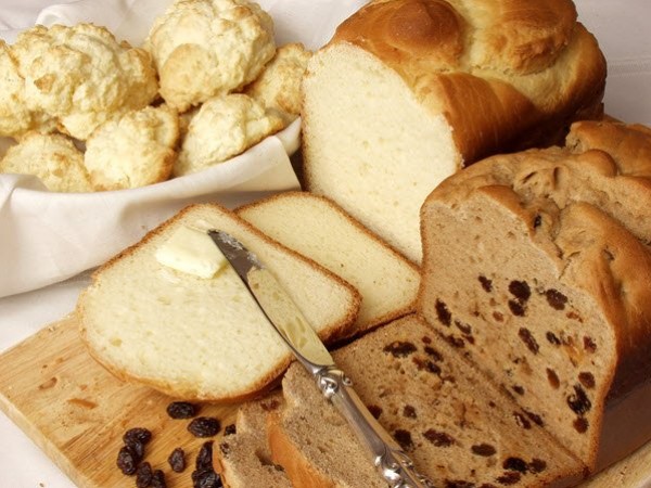 ما علاقة تناول الخبز بالاكتئاب؟
