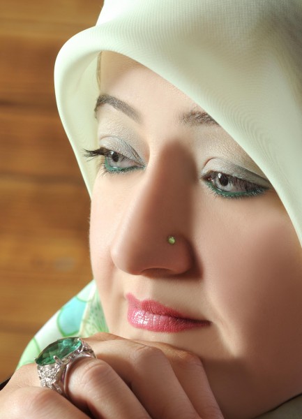 سناء الشّعلان تدين السّطو على أعمالها الأدبيّة من قبل دار نشر "صهيونية"